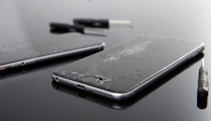اقدامات بعد از ضربه خوردن موبایل